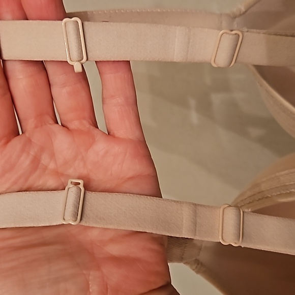 Wacoal 34G Style #853213 - Picture 4 of 6